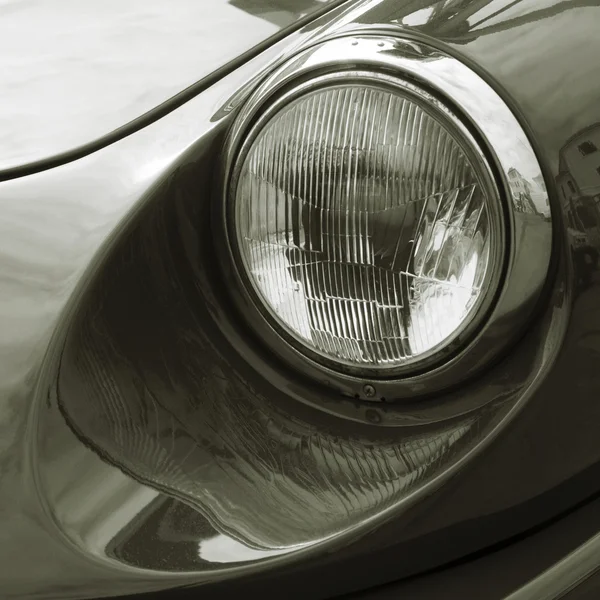 Car headlight — Stock Photo, Image