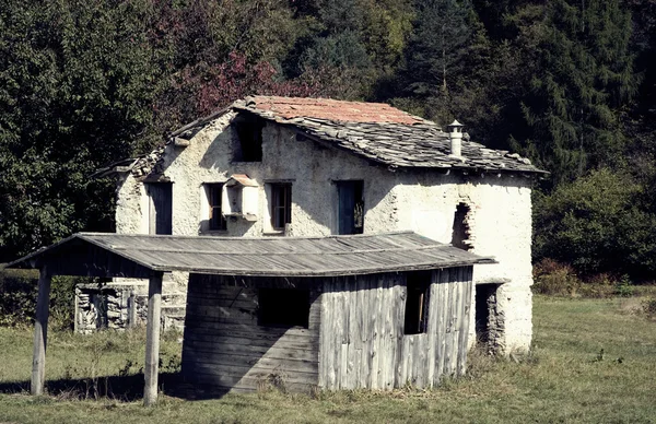 Ruïnes van een gebouw — Stockfoto