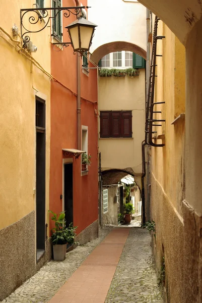 Italian narrow street — Stock Photo, Image