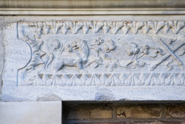 Равенна (Італія). Зокрема, портал мавзолей Галла Placidia — стокове фото