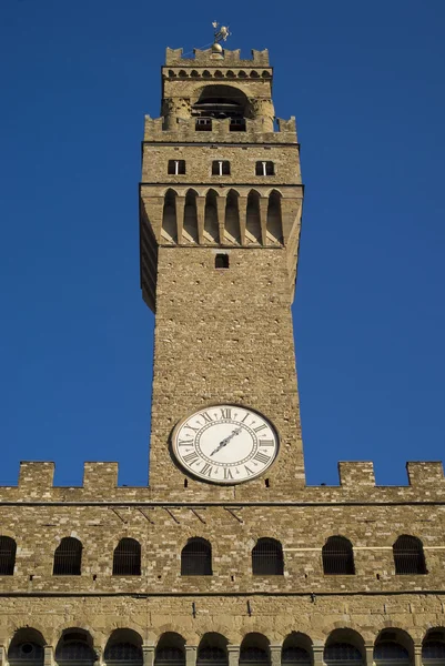 Башня Палаццо Веккио, Флоренция, Италия — стоковое фото