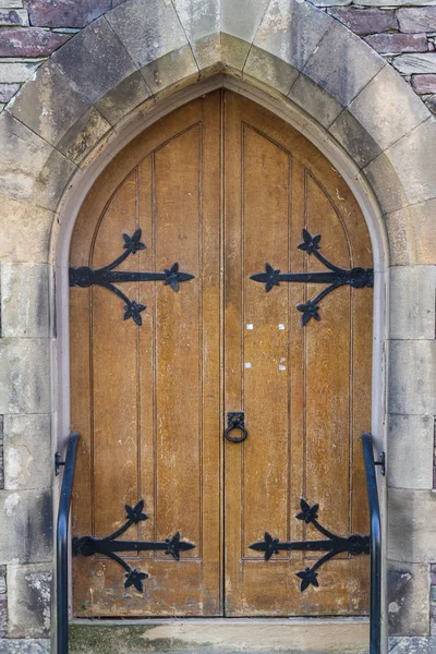 Kilise kapısına — Stok fotoğraf