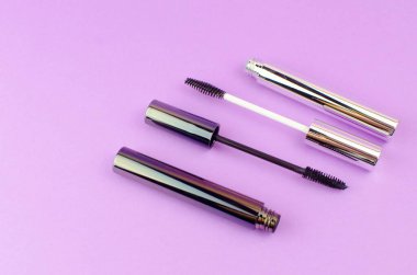 Göz ve dudak makyajı için temel kozmetikler