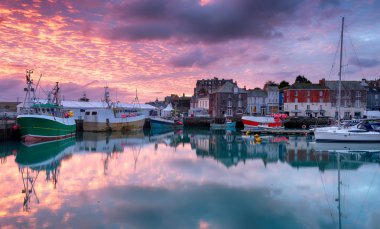Sunrise at Padstow clipart