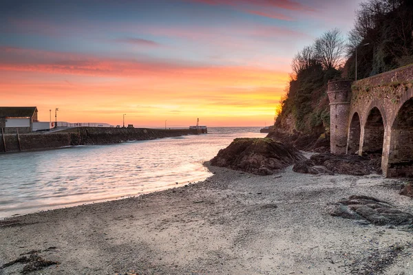 Sunrise at Looe in Cornwall — Stockfoto