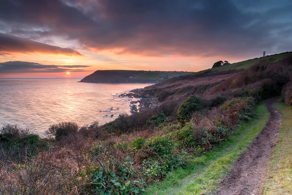 Coucher de soleil sur la baie de Talland — Photo