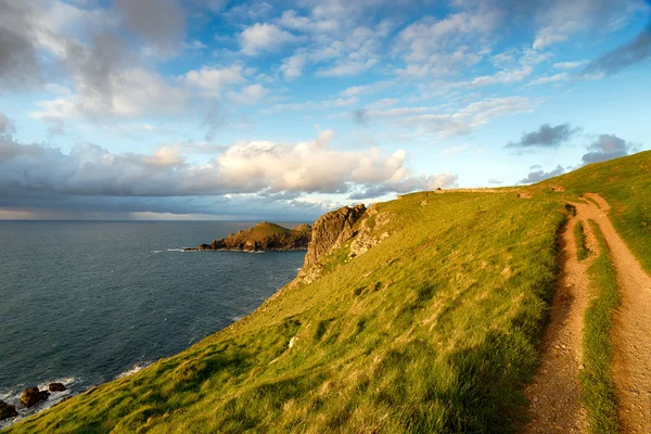 Pentire huvud på Cornish kust — Stockfoto