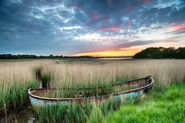 Napkelte felett a Poole Harbour Dorset — Stock Fotó