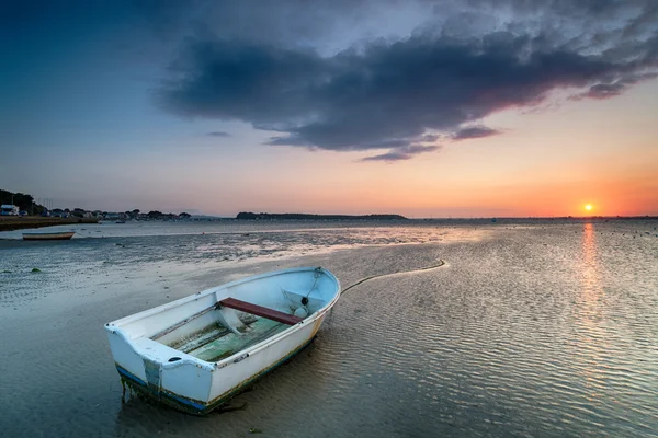 Boten op de zandbanken Beach — Stockfoto