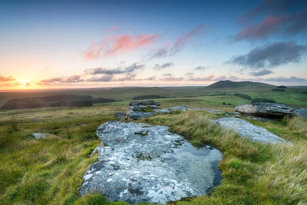 Bodmin Moor üzerinden günbatımı — Stok fotoğraf