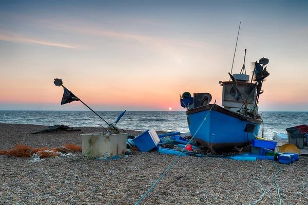 Blue Fishing Boat on a beach in Suffolk — Stock Photo, Image