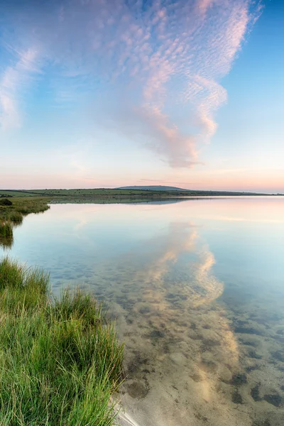 Lago al tramonto — Foto Stock