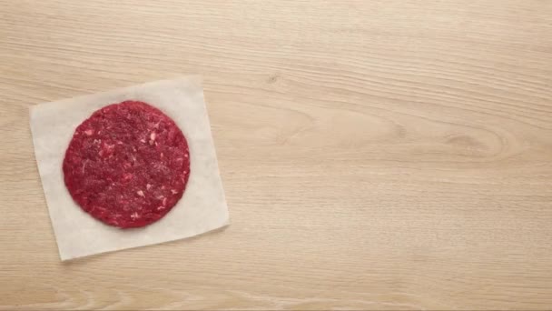 Arrêtez Cuisson Des Aliments Mouvement Vue Rapprochée Préparation Une Escalope — Video