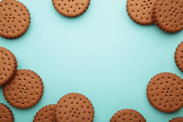 Печиво Шоколадними Чіпсами Синьому Фоні — стокове фото