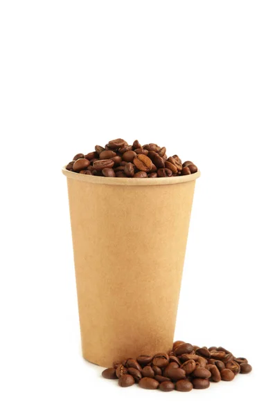 Kaffebönor Och Papper Kaffekopp Isolerad Vit Bakgrund Ovanifrån — Stockfoto