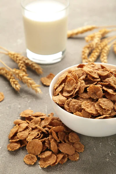 Crispy Corn Flakes Milk Grey Background Top View — Stock Photo, Image