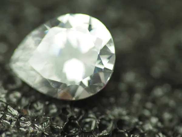 Feche Tiro Diamante Forma Pêra Captura Fundo Preto — Fotografia de Stock