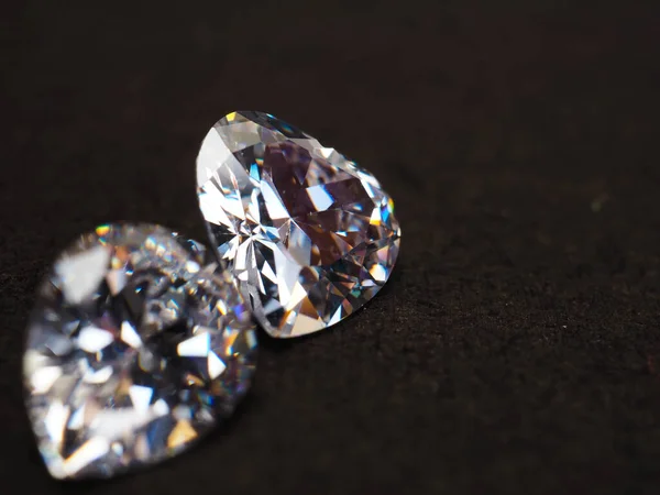 Közelkép Lövés Gyönyörű Csillogó Gyémántok Egy Fekete Háttér — Stock Fotó