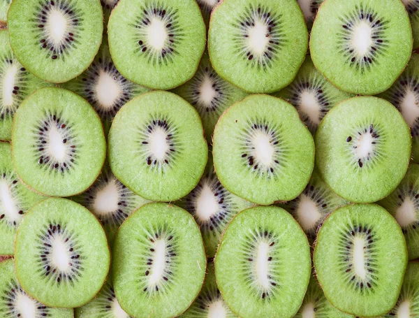 Green kiwi — Stock Photo, Image