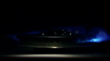 Gaz yakan, bir mutfak gaz sobası ağır çekim