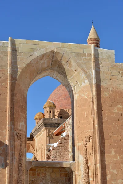 Ishak Pasha Palace details through window — Stock Photo, Image