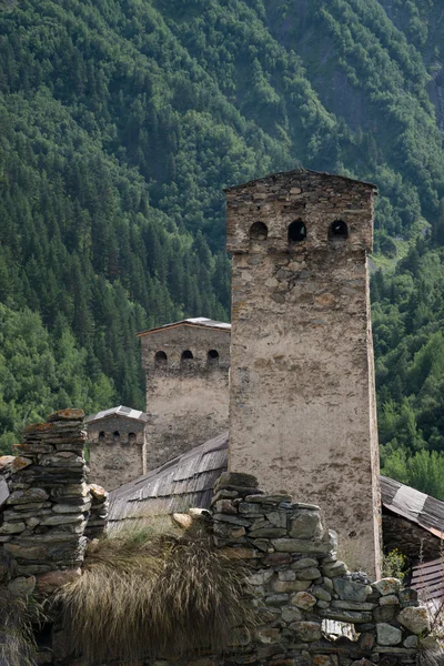 Старые Сванетские башни — стоковое фото