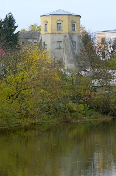 Khmilnyk Resort Landmärken Ksido Palace Tornet Över Floden Vertikal Sammansättning — Stockfoto