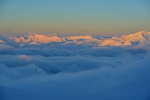 Sunrise in the high mountains — Stock Photo, Image