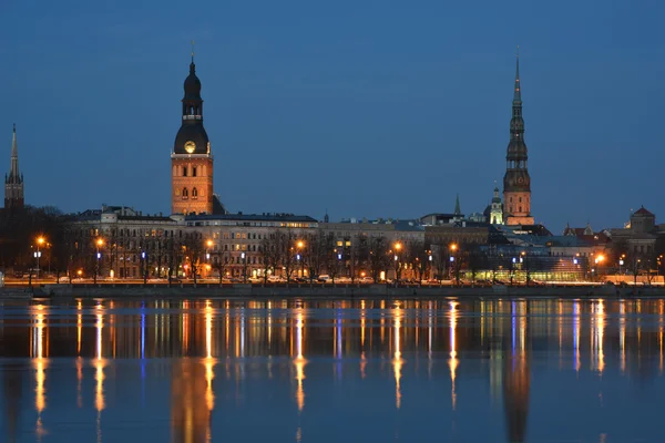 Nacht-Riga — Stockfoto