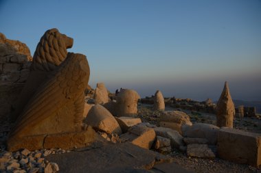 Nemrut heykelleri akşam ışık