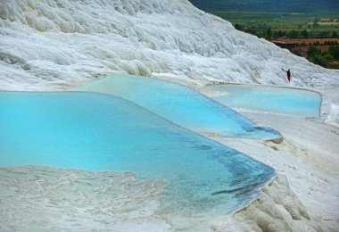 Traverten teraslarında Pamukkale