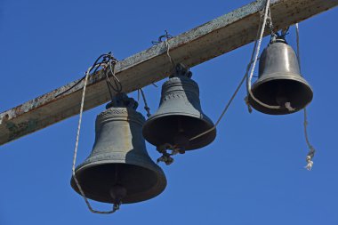 çan mavi gökyüzü arka plan