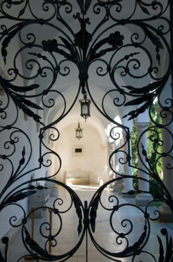 Çekiç-iş ekran aracılığıyla italik veranda