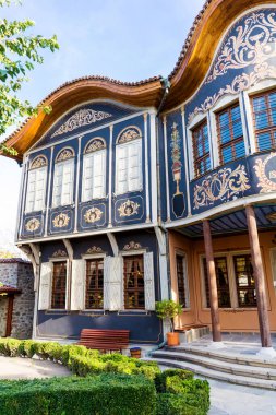 PLOVDIV, BULGARIA - 15 Eylül 2020: Bulgaristan 'ın Filibe kentinde Geleneksel Antik Evleri Olan Eski Şehir