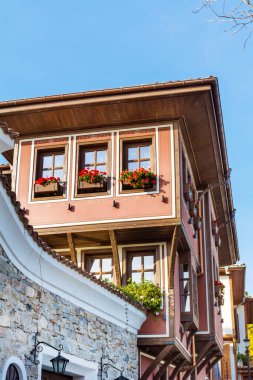 PLOVDIV, BULGARIA - 15 Eylül 2020: Bulgaristan 'ın Filibe kentinde Geleneksel Antik Evleri Olan Eski Şehir