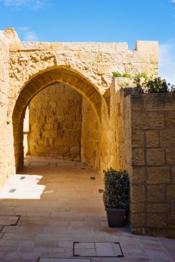 Malta. Kale 'nin antik kemer yolu, Victoria, Gozo