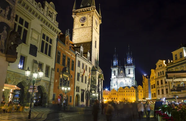 Plaza de la Ciudad Vieja por la noche, Praga — Foto de Stock