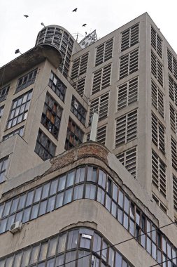 Belgrad 'da Brutalist mimari eski beton bina