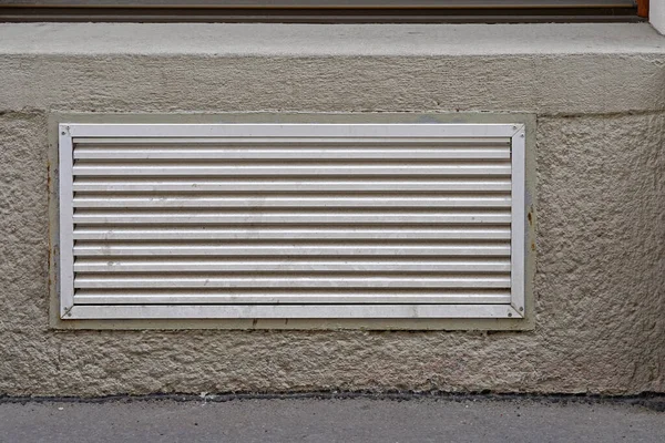 Rejilla Ventilación Del Conducto Aire Exterior Del Edificio Apertura — Foto de Stock