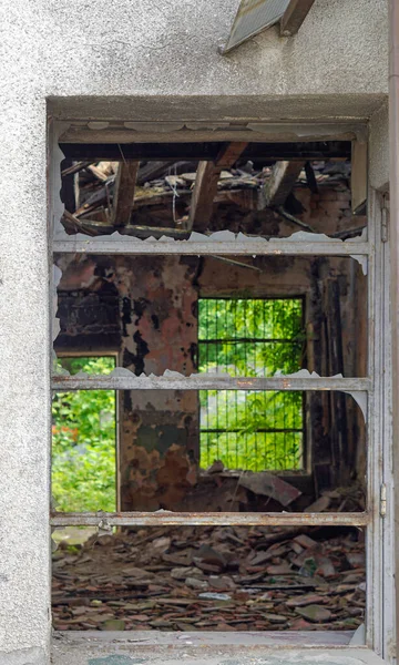 Todo Vidrio Roto Marco Ventana Casa Daños — Foto de Stock