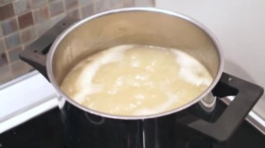 Kaynar, soba