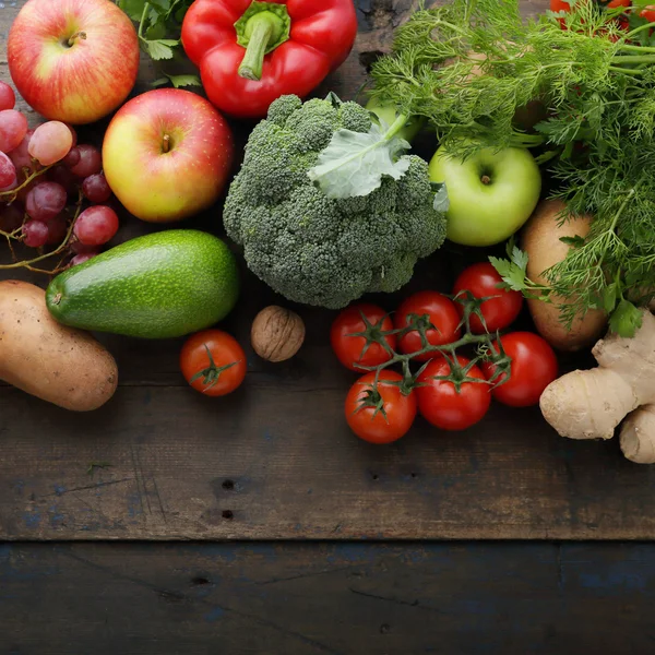 Obst und Gemüse vom Bauernhof — Stockfoto