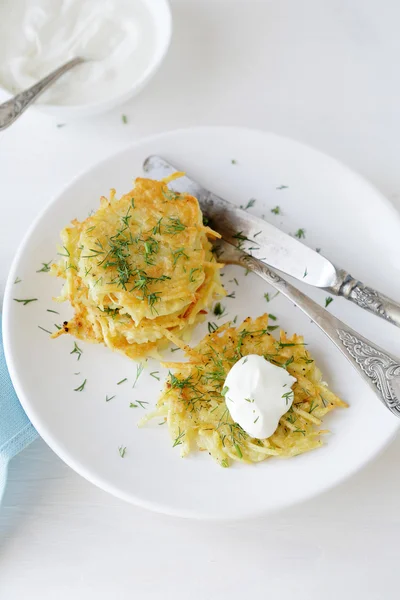 Fritters met slagroom — Stockfoto