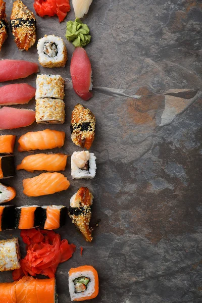 Asiático alimentos fondo (sushi conjunto ) — Foto de Stock
