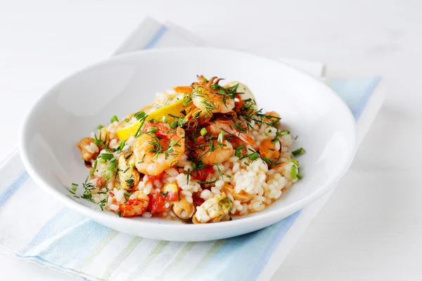 Italiensk risotto med skaldjur — Stockfoto