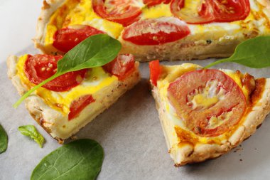 domates ve ıspanak quiche