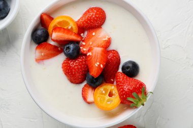 muz smothie kase berry ile