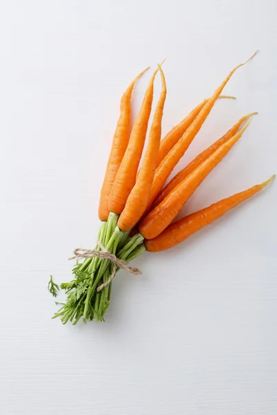 Fresh organic carrots — Stock Photo, Image