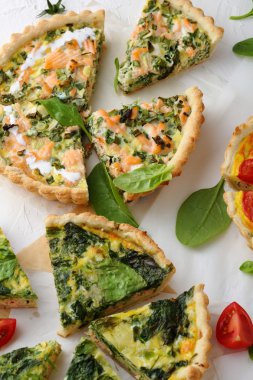 Yaz pasta sebze ve somon ile