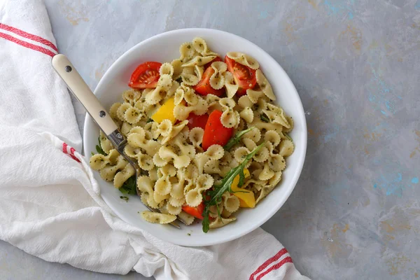 Italian Pasta with cherry tomatoes in bowl — Stock Photo, Image